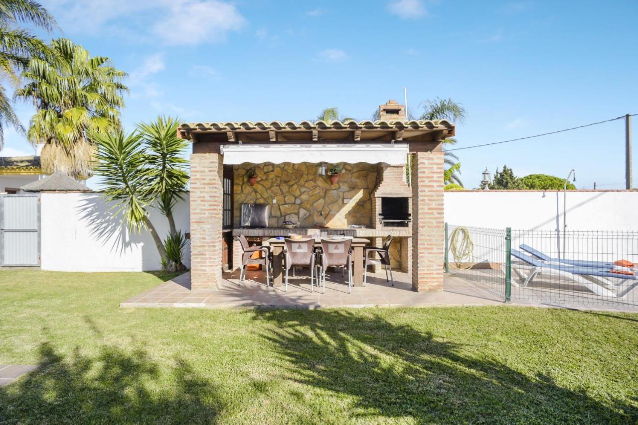 Casa Villanueva 2 - Solo Familias โกนิล เด ลาฟรอนเตรา ภายนอก รูปภาพ